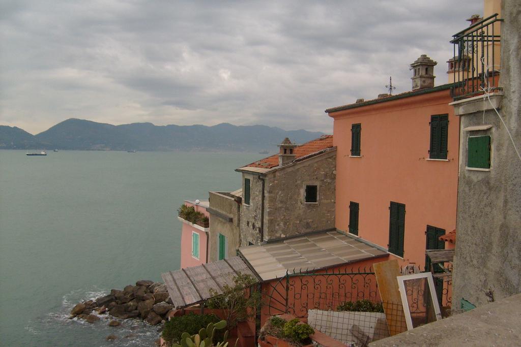 Bed and Breakfast Il Casale Del Giglio Санто-Стефано-ди-Магра Экстерьер фото