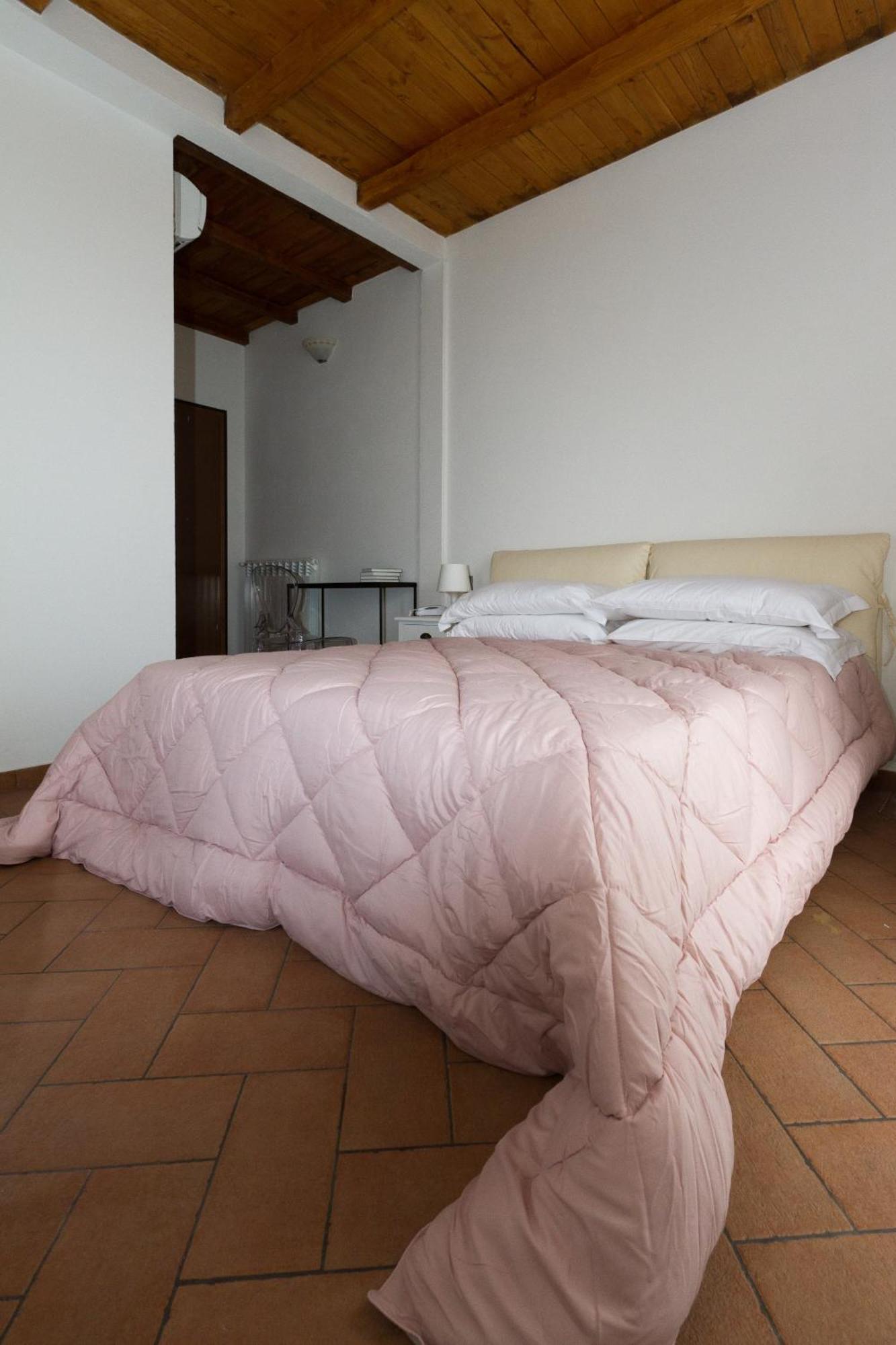 Bed and Breakfast Il Casale Del Giglio Санто-Стефано-ди-Магра Экстерьер фото
